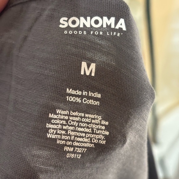 New with tags, womens size medium shirt, #C743 - Picture 4 of 4